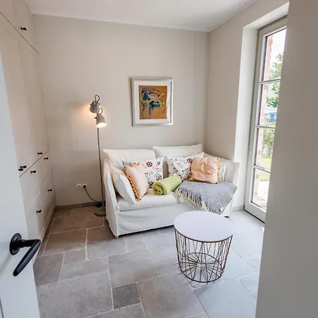 Storchennest Nyaraló *